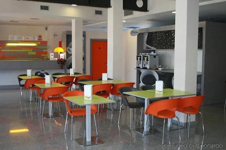 B&B Hotel Girona 2 Salt 2*,  Spain
